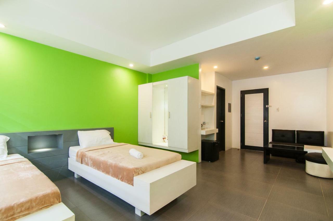 Amable Suites Hotel Balabag  Εξωτερικό φωτογραφία