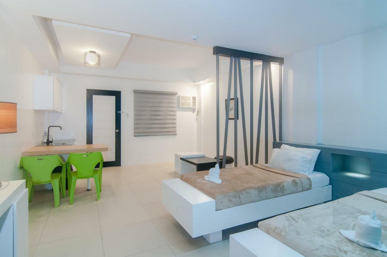 Amable Suites Hotel Balabag  Εξωτερικό φωτογραφία